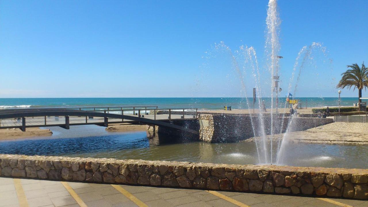 Chalet Vacacional Con Piscina Privada Y Barbacoa Тарагона Екстериор снимка
