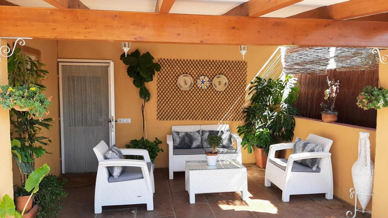 Chalet Vacacional Con Piscina Privada Y Barbacoa Тарагона Екстериор снимка